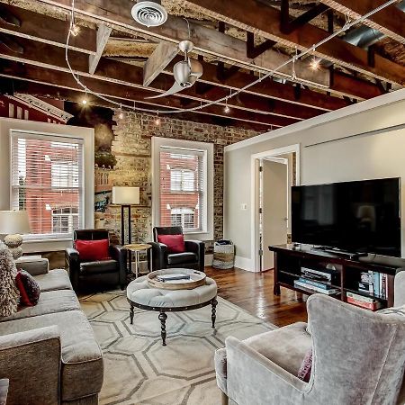 Broughton Corner Loft Apartment Savannah Bagian luar foto