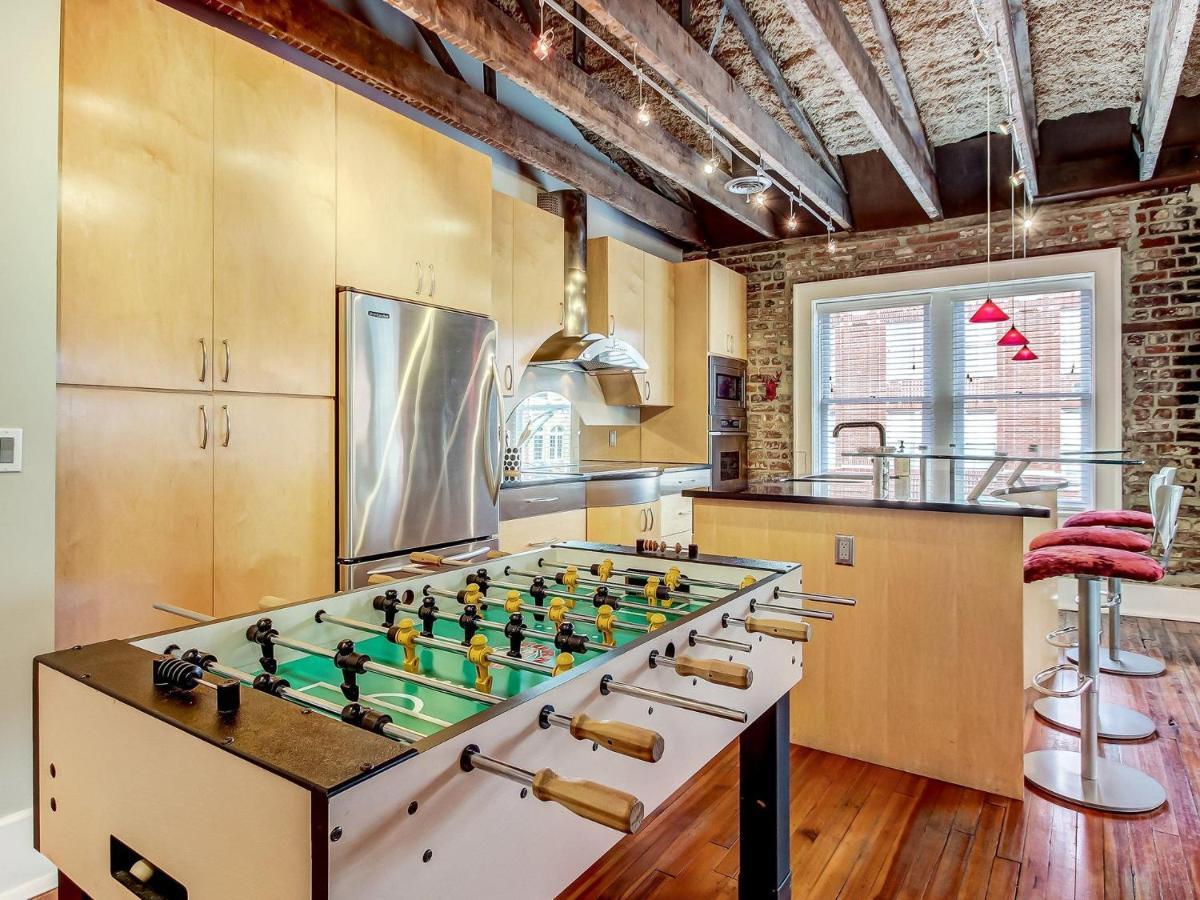 Broughton Corner Loft Apartment Savannah Bagian luar foto