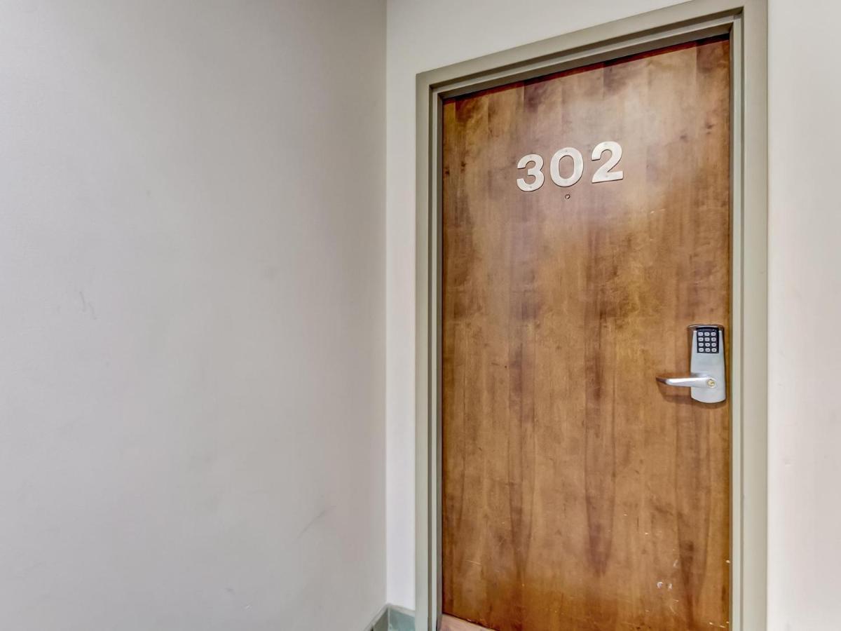 Broughton Corner Loft Apartment Savannah Bagian luar foto