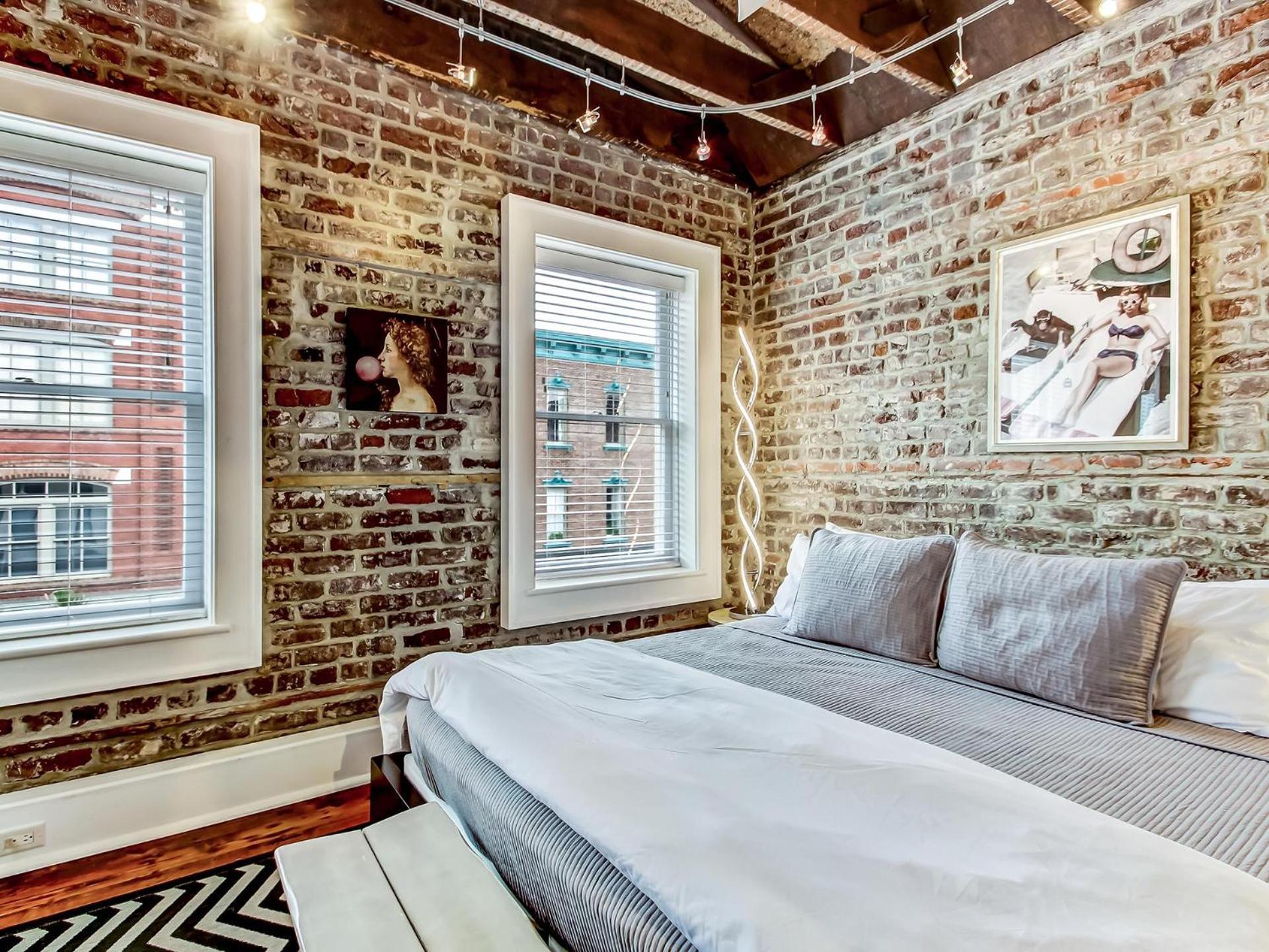 Broughton Corner Loft Apartment Savannah Bagian luar foto